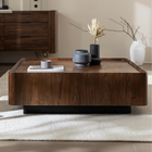 Table basse carrée en bois recomposé, cerclage métal