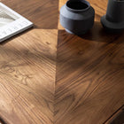 Table basse carrée en bois recomposé, cerclage métal