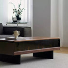 Table basse surbaissée avec éclairage intégré